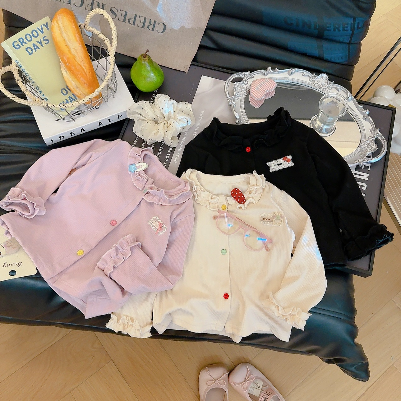 Knit Cardigan Infant - تي شيرت بأكمام طويلة للفتيات الصغيرات